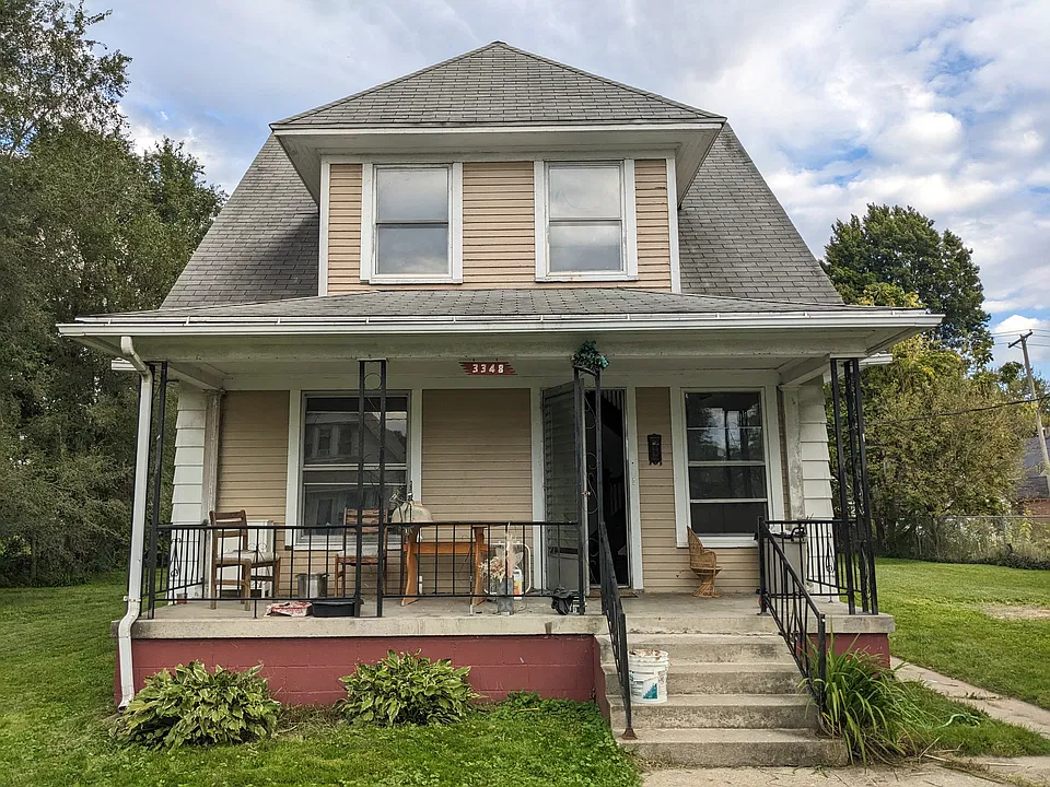 3348 Glenwood Ave