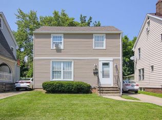 19407 Milan Dr, Maple Heights, OH
