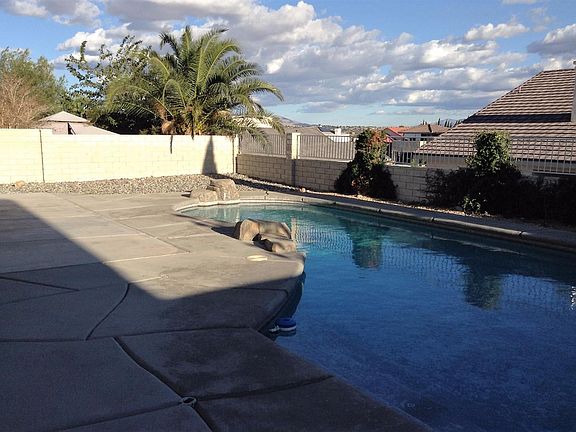 4th image of 17875 Ferndell Ln