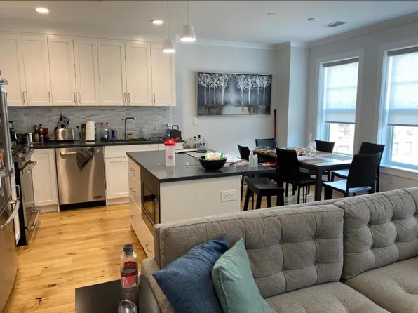 30 Polk St, Charlestown, MA