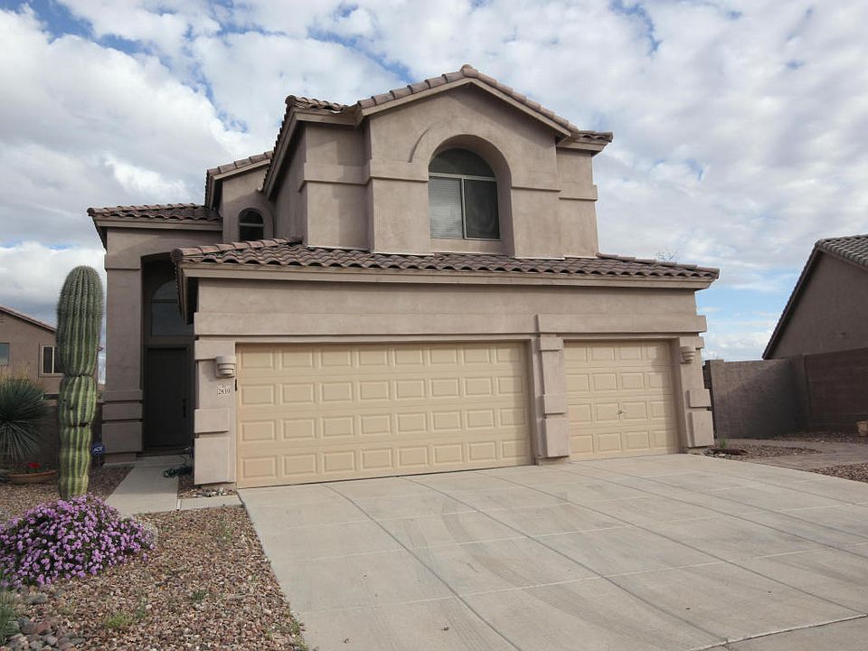 1st image of 2839 N Rowen Cir