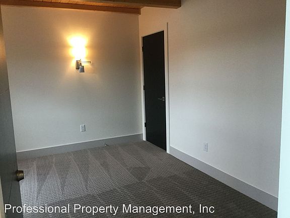4th image of 812 Toole Ave Unit 302