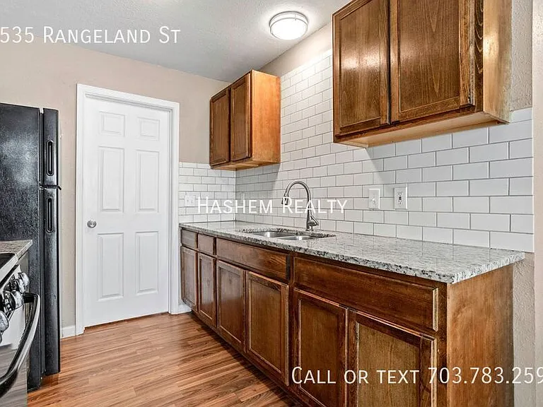 5535 Rangeland St — Photo 3