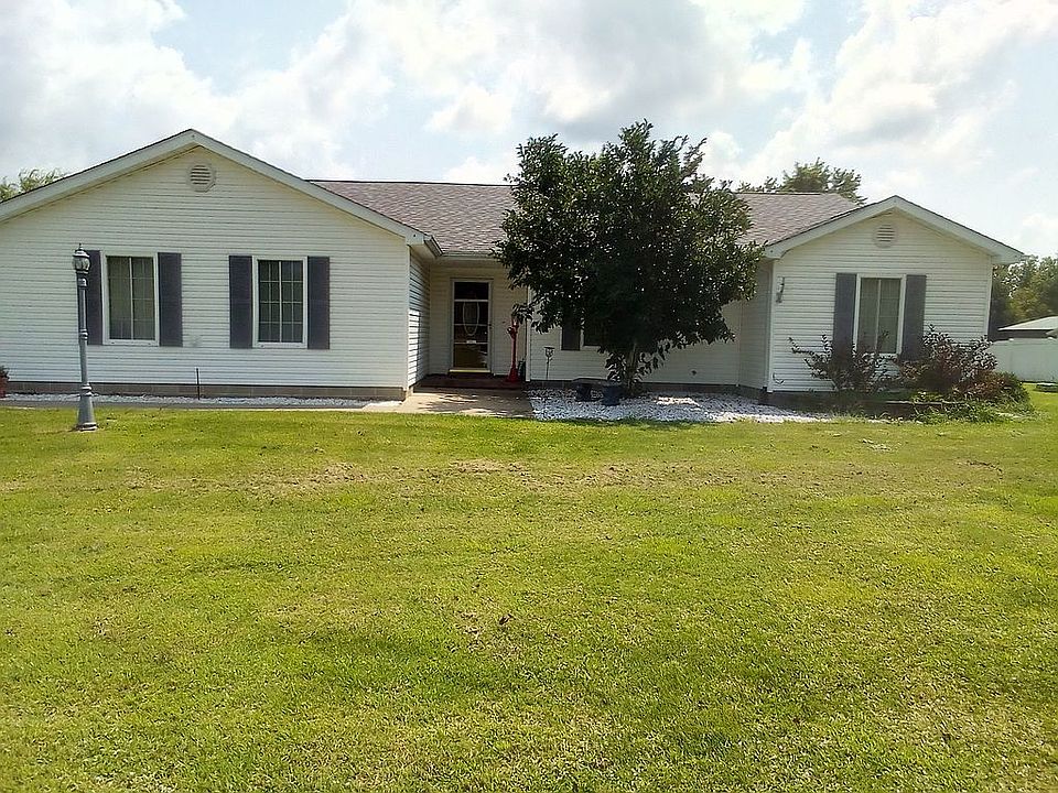 1st image of 16537 Heatherbrook Ln