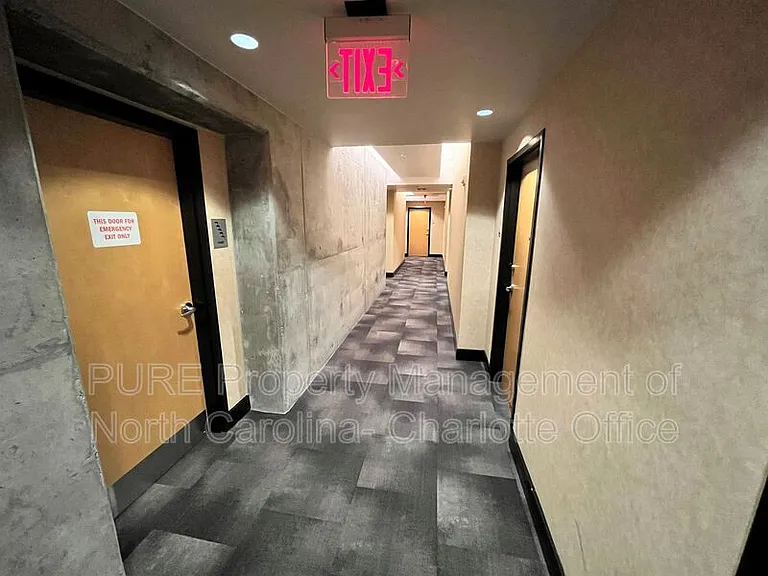 210 N Church St #1615 — Photo 3