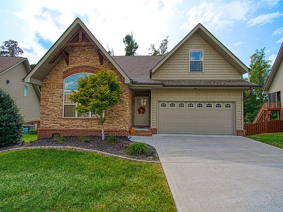 2nd image of 8321 Shoregate Ln