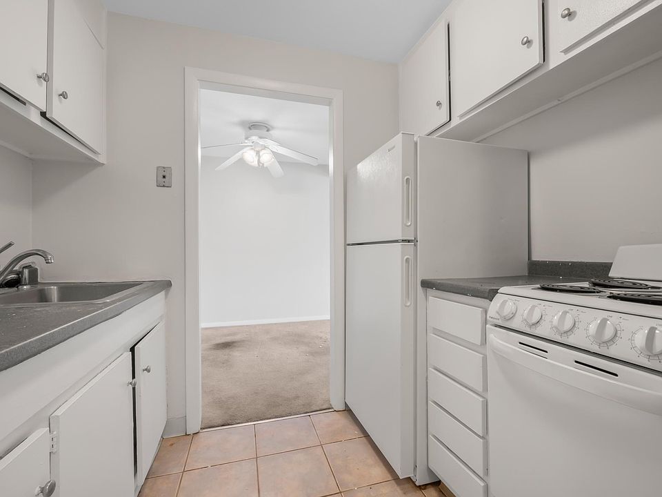 38 Olcott St 105, Manchester, CT 06040 Zillow