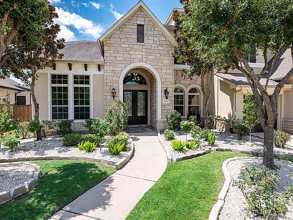 5th image of 27423 Overland Gap Ct