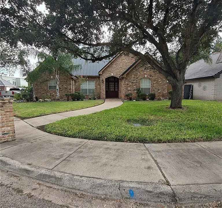2516 Sequoia Dr