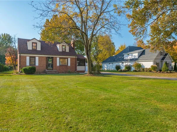 25807 Westwood Rd, Westlake, OH 44145