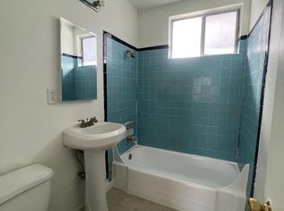 139 E 120th St #3, Los Angeles, CA 90061