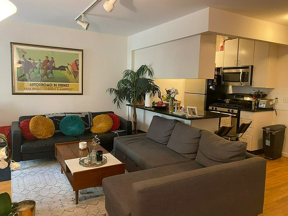 1st image of 190 E 7th St APT 110