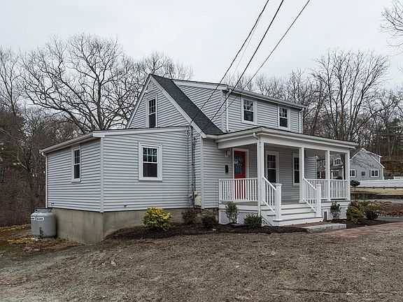 3rd image of 43 Essex St
