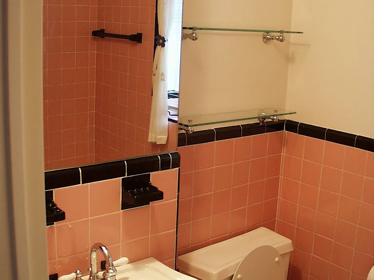 16 Grant Ave #16 — Photo 6
