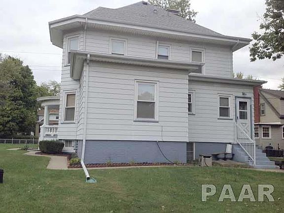 5th image of 700 E Maywood Ave