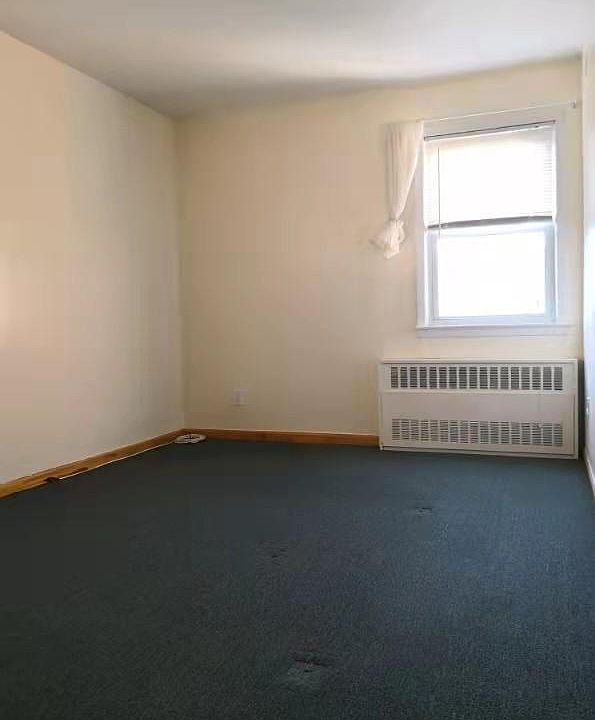 1st image of 3 225th St Floor 3