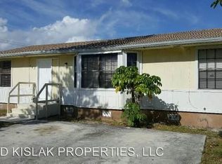 543 NW 8th Ave, Boynton Beach, FL 33435
