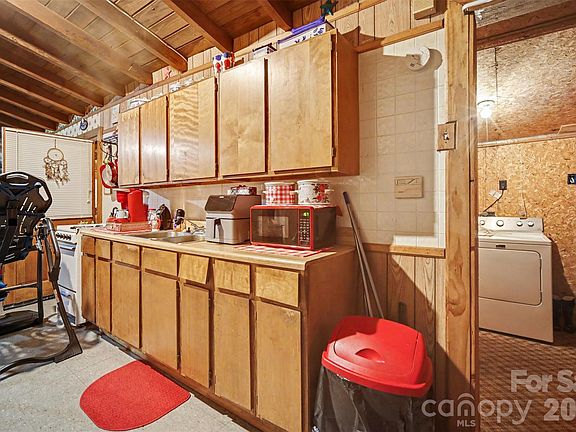 20th image of 260 Cherrywood Ln