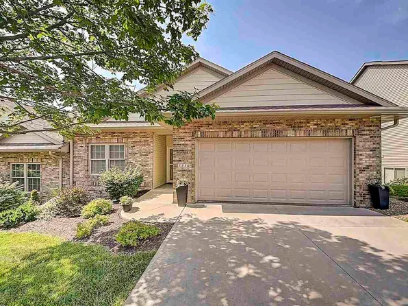 2136 Lindsay Ct, Coralville, IA 52241