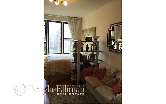 Rented by Douglas Elliman | media 31