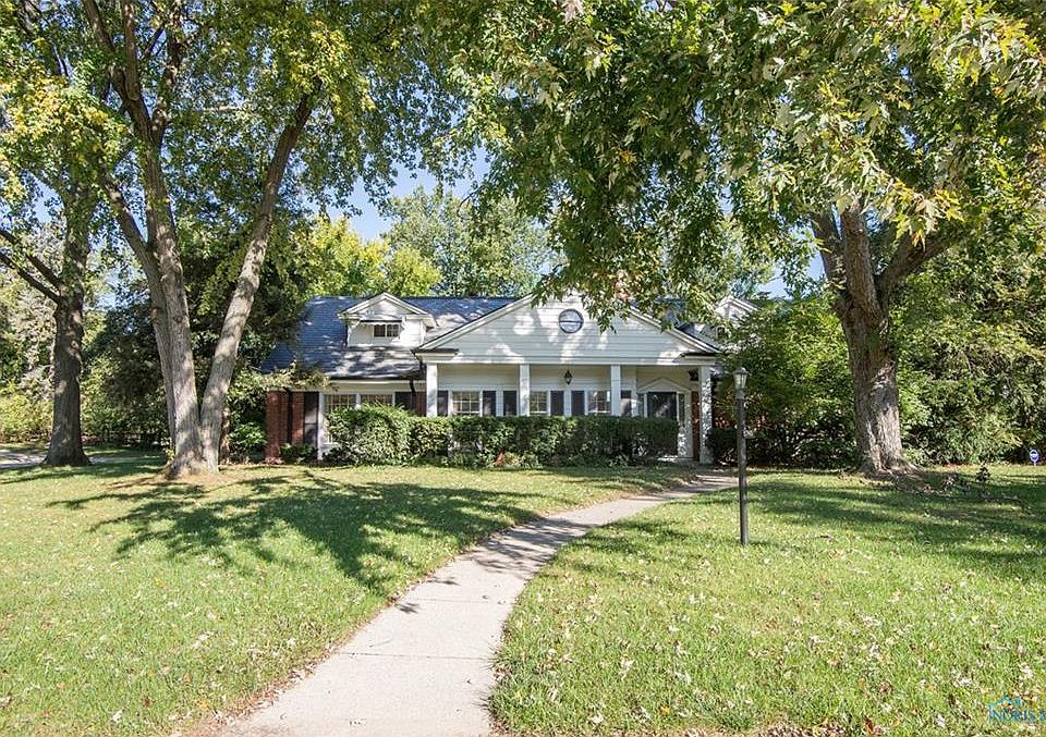 1st image of 3740 Cavalear Dr