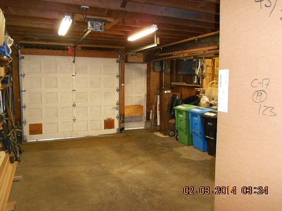 4th image of 514 Goettingen St