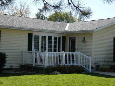 19 Gatewood Dr, Cozad, NE, 69130