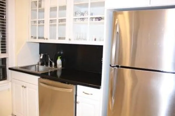 Sold by Corcoran | media 14