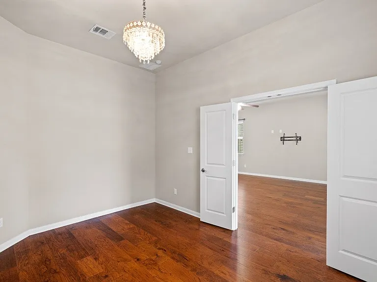 121 Greene — Photo 14