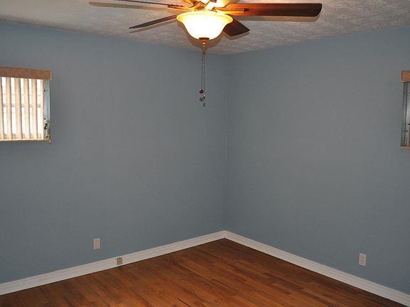 4th image of 4444 Ortega Farms Cir
