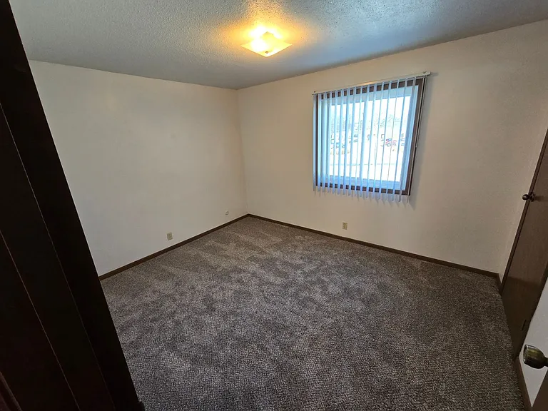 2108 N Cotner Blvd — Photo 7