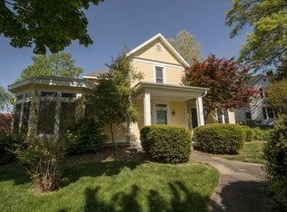 1055 S Weller Ave, Springfield, MO 65804