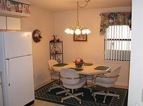5th image of 240 Wimbleton Dr APT 11