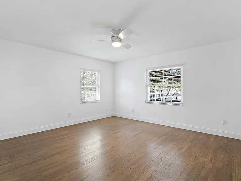4704 W Brookwood Dr — Photo 41
