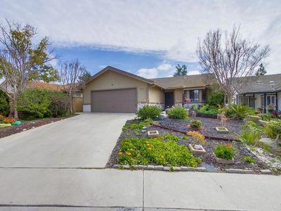 1235 Longfellow Rd, Vista, CA, 92081