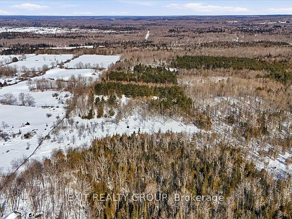 4th image of 122 AA Arthur Rd