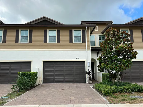 4928 Pointe Midtown Way Photo 1