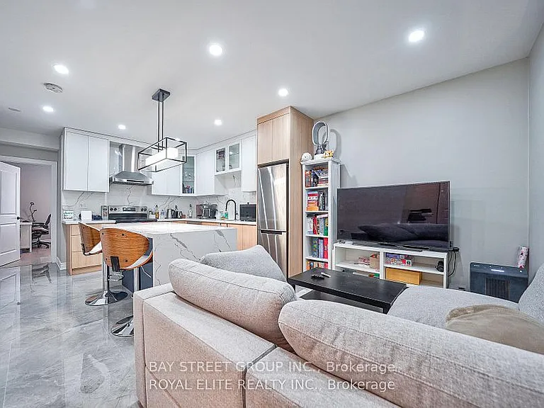 51 McGee St #3 — Photo 3
