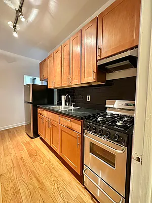 Rented by Waverly Realty Associates | media 12