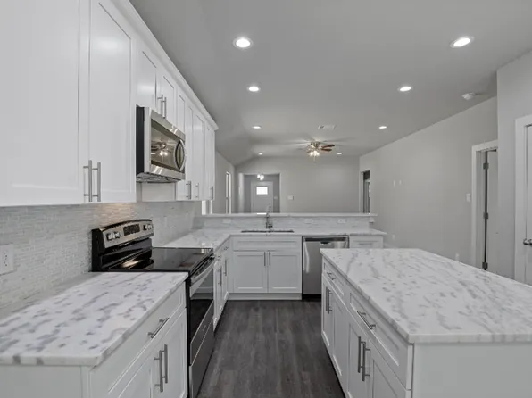 2327 Harding St, Dallas, TX 75215