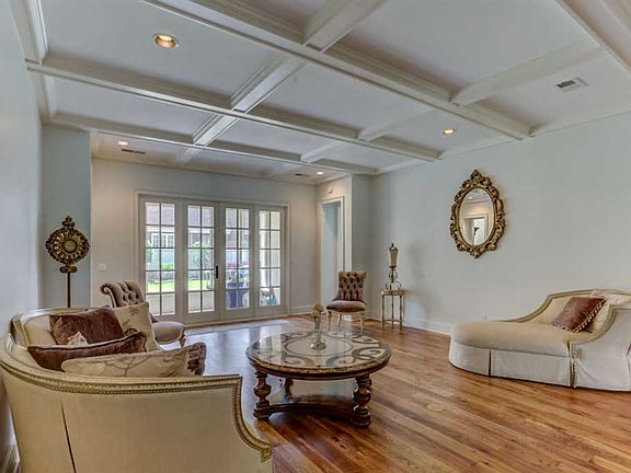 3rd image of 1280 Bray Park Dr E