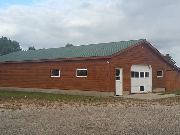 3rd image of 5586 County Road 420 #21