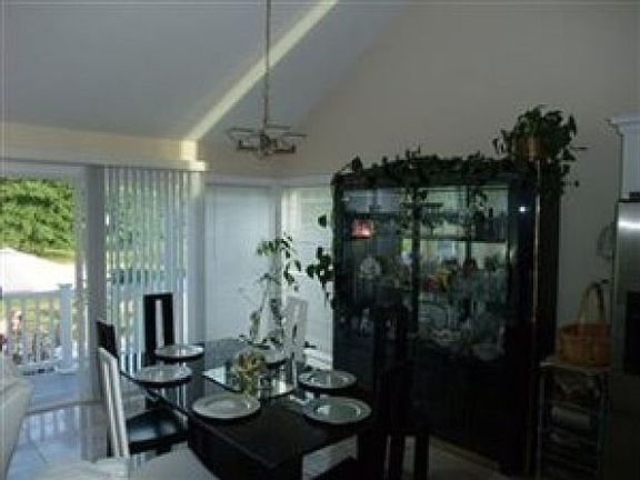 3rd image of 7497 Kane Ct