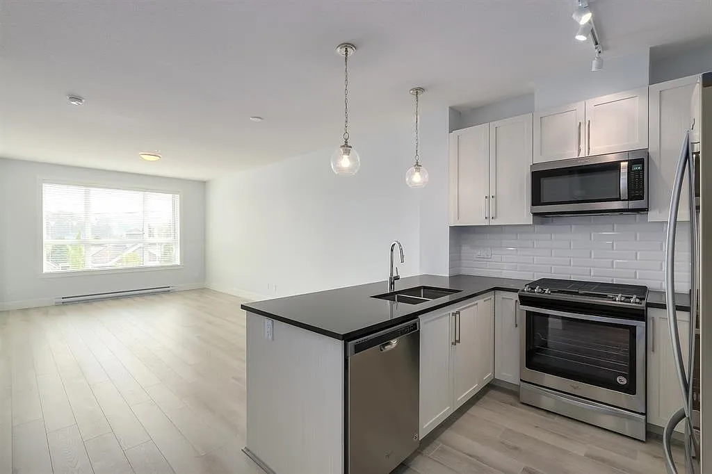 1 bed, 692 sqft, $2,000 — Photo 4