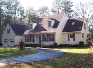 3465 Cove Rd, Machipongo, VA 23405