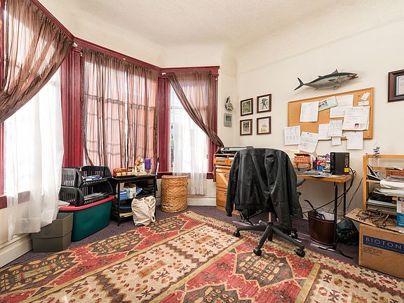 5th image of 1372-1374 Jackson St