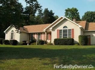 28670 Clark Rd, Coolville, OH 45723