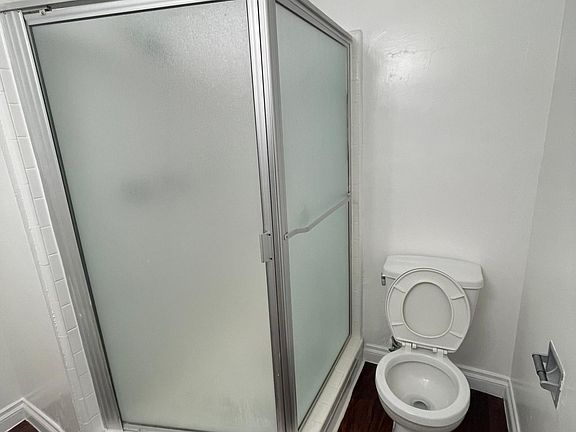 5th image of 5021 Tujunga Ave #215