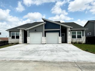 101 Zayd Ct #A, Jarrell, TX 76537
