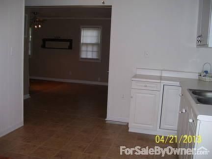 kitchen & dining area